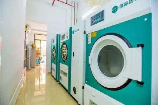 购买一整套干洗店设备多少钱？