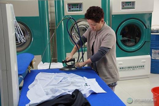 干洗店加盟连锁企业——UCC国际洗衣集团大型干洗加盟店
