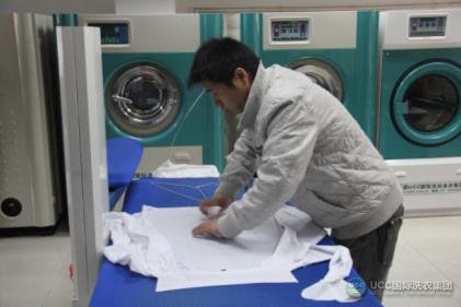 干洗店加盟商只需很小投入即可成为UCC国际洗衣集团的干洗店加盟商