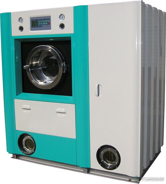 UCC国际洗衣集团为全国干洗店加盟商提供较实惠的干洗机价格