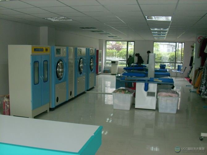 干洗店加盟连锁品牌UCC国际洗衣，缔造了干洗行业的里程碑