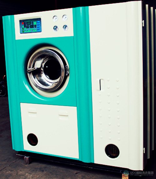 UCC洗衣刚生产出来的高端洗涤设备