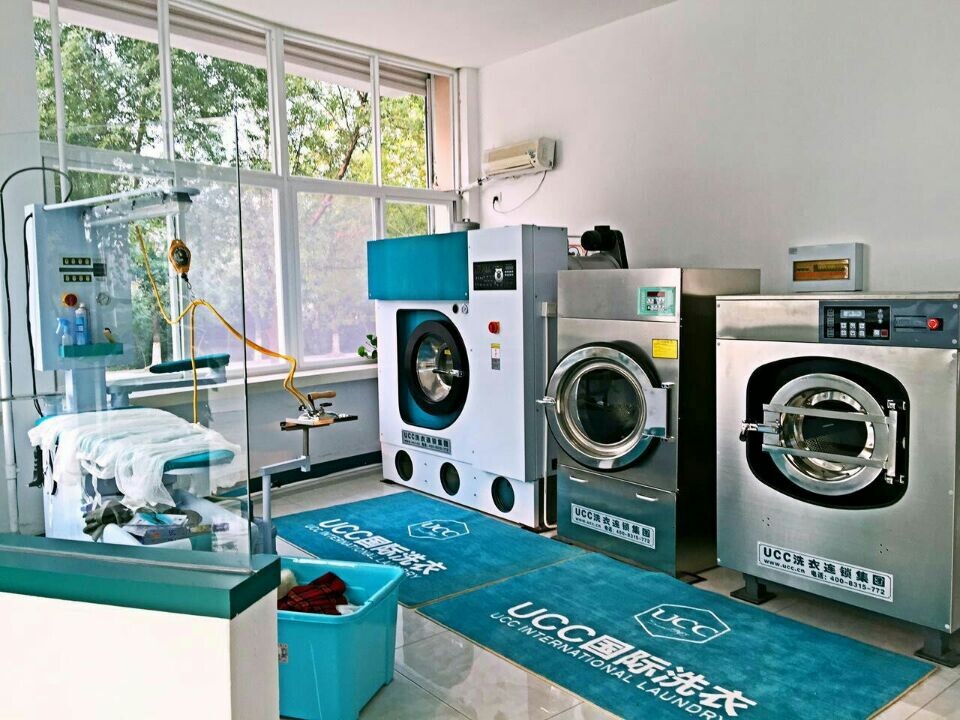 开家洗衣店需要的设备都有哪些